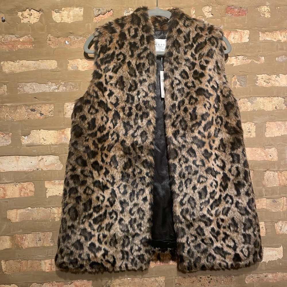 Leopard Print Faux Fur Vest